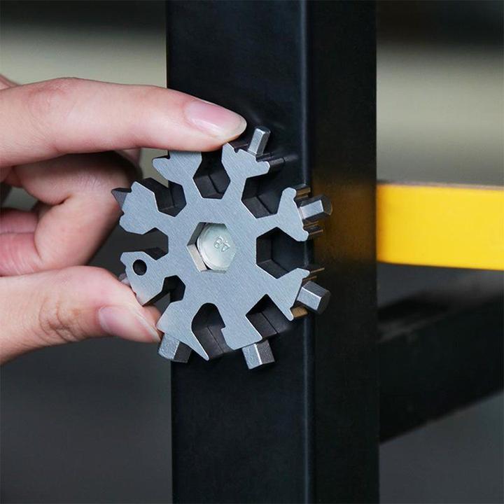 ❄️ 18-in-1 stainless steel snowflakes multi-tool
