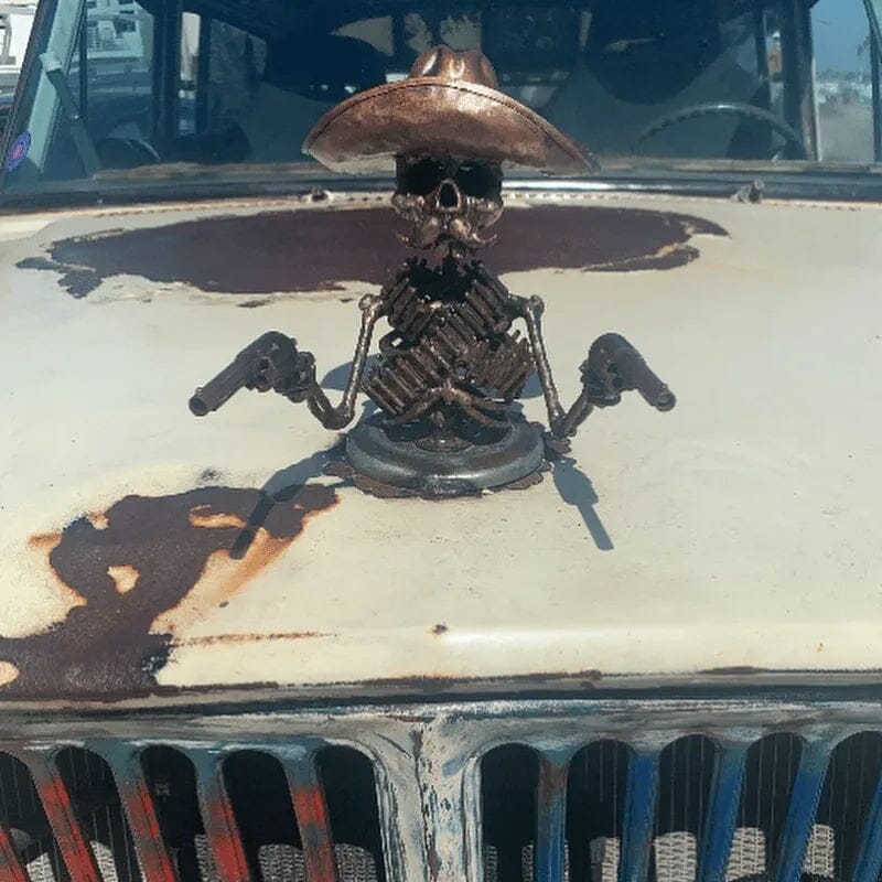 💀Cowboy Skull Gunslinger Hood Ornament💀